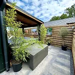 New Cozy With Jacuzzi And Cinema Near Amsterdam Vakantiehuis Vijfhuizen