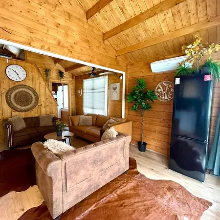 New Cozy With Jacuzzi And Cinema Near Amsterdam Prázdninový dům *