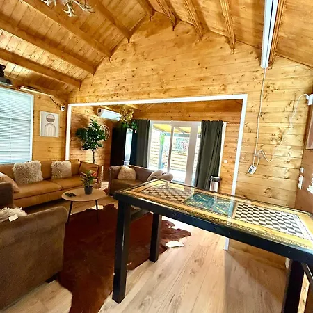 New Cozy With Jacuzzi And Cinema Near Amsterdam Prázdninový dům