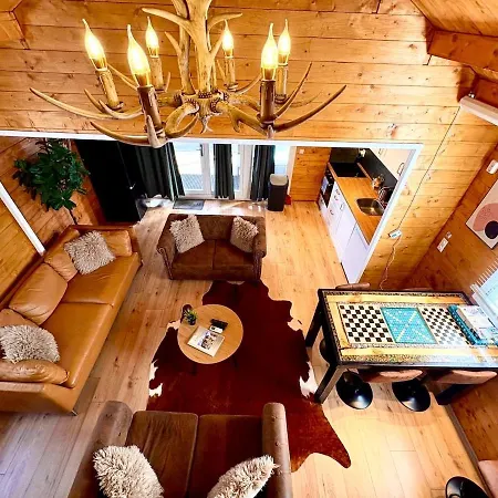 Cozy With Private Jacuzzi And Cinema Between Amsterdam Haarlem And Schiphol Airport *