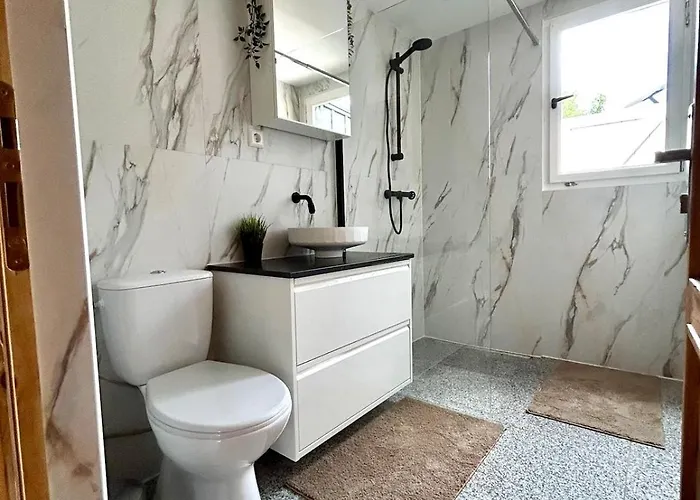 Holiday home New Cozy With Jacuzzi And Cinema Near Amsterdam *